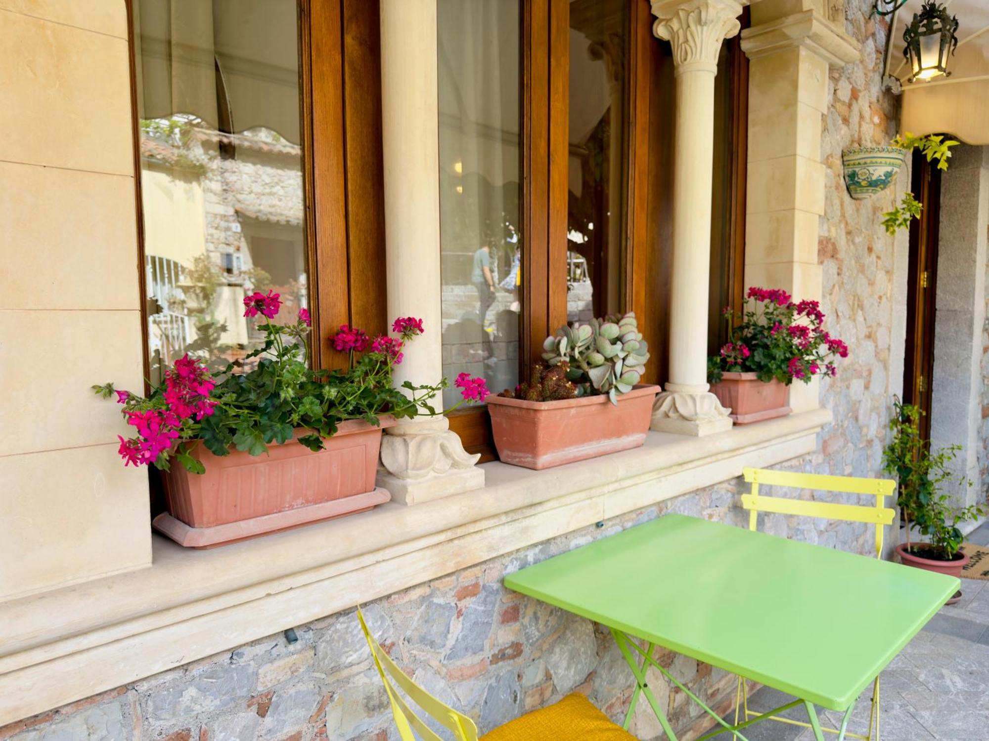 Casa Caterina Apartment ตาออร์มินา ภายนอก รูปภาพ
